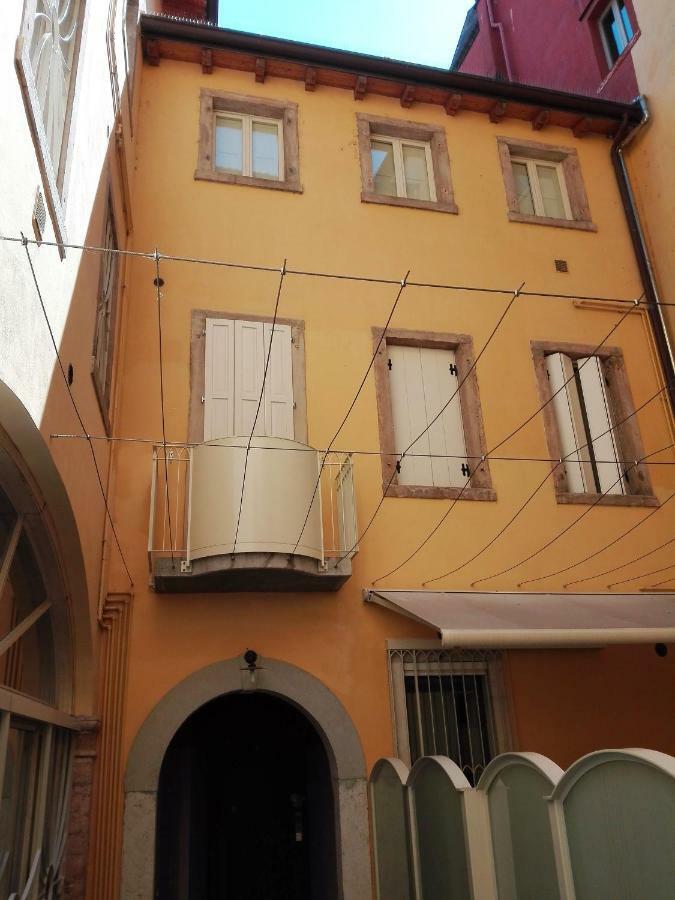 Queen Of The Lake Riva del Garda Exterior photo